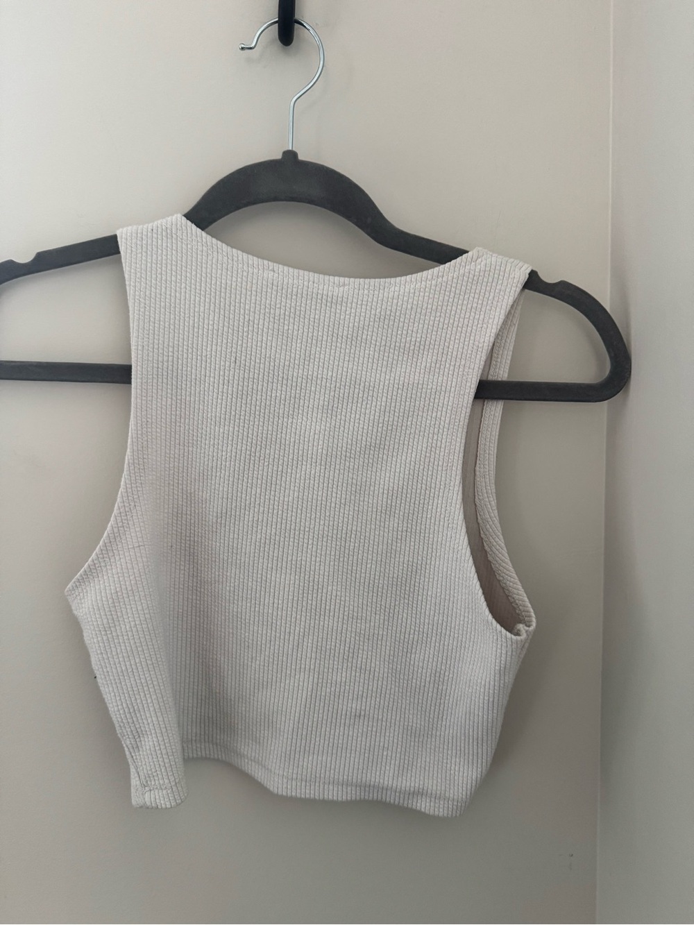 Zara Cream Ribbed Snap Tank - Picture 3 of 3